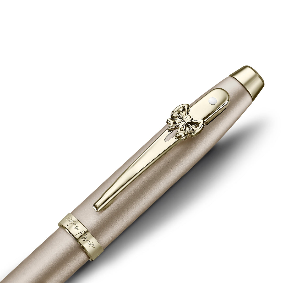 Sheaffer 100 Emily in Paris 9377 Champagne Gold Rollerball Pen with Champagne Gold Trims and Bow-Shaped Clip Emblem clip details