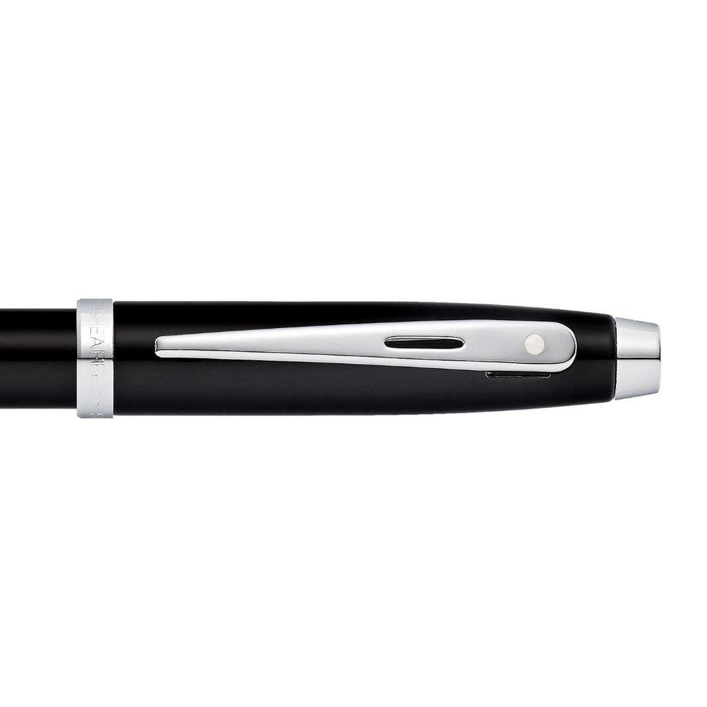 Sheaffer 100 Matte Black Fountain Pen With Chrome Trims clip details