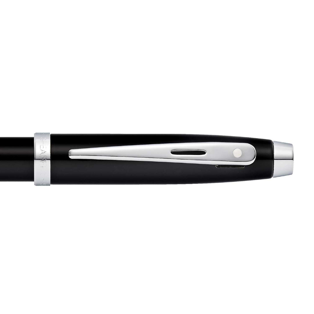 Sheaffer 100 Matte Black Fountain Pen With Chrome Trims clip details