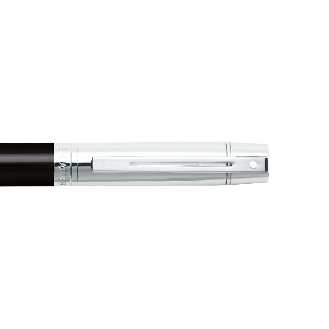 Sheaffer 300 9314 Glossy Black Ballpoint pen with Chrome Cap and Chrome Trims clip details