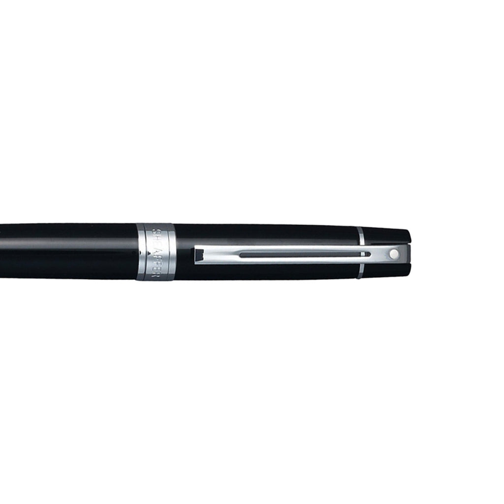 Sheaffer 300 Glossy Black Ballpoint Pen With Chrome Trims clip details