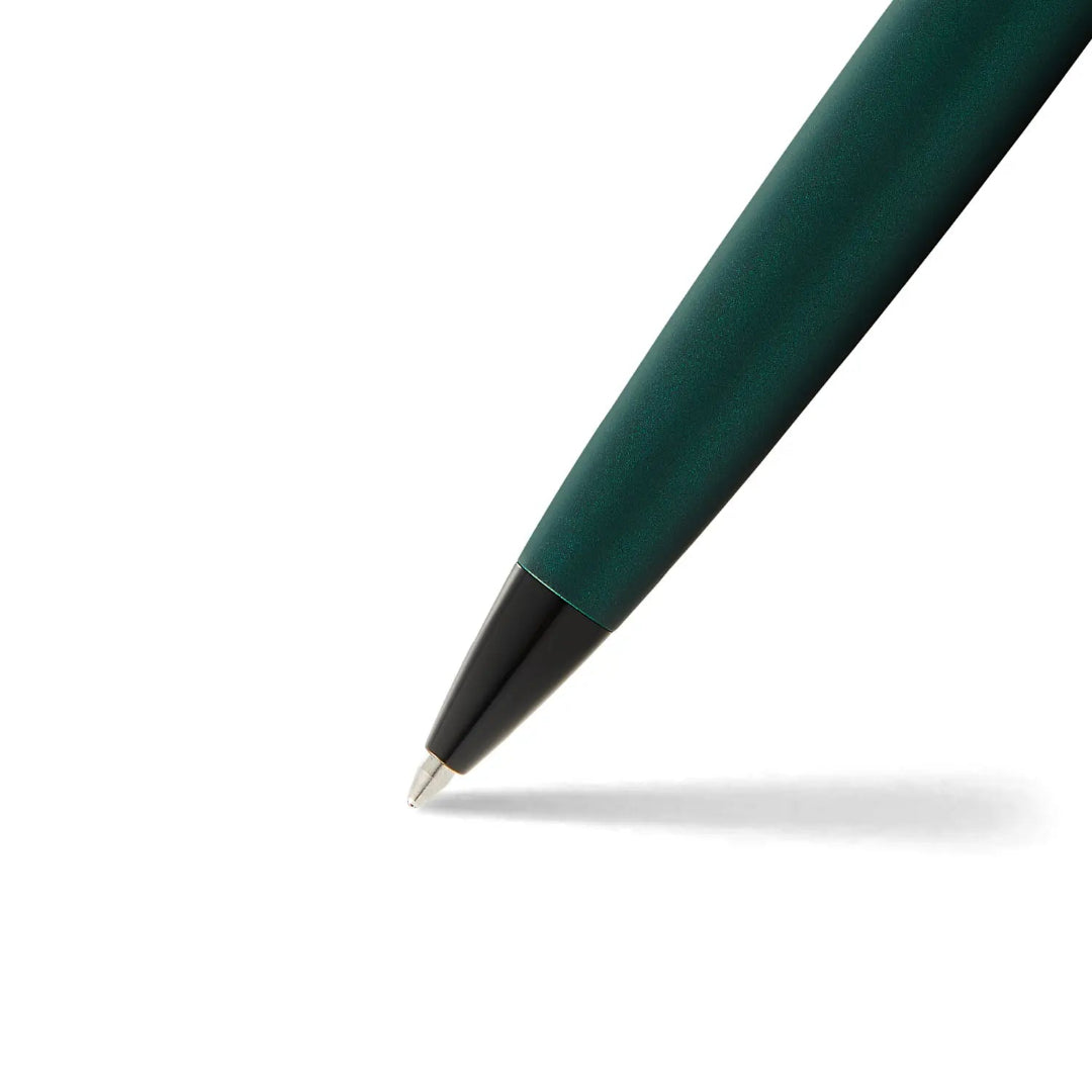 Sheaffer 300 Matte Green Ballpoint Pen With Black Trims barrel and tip section