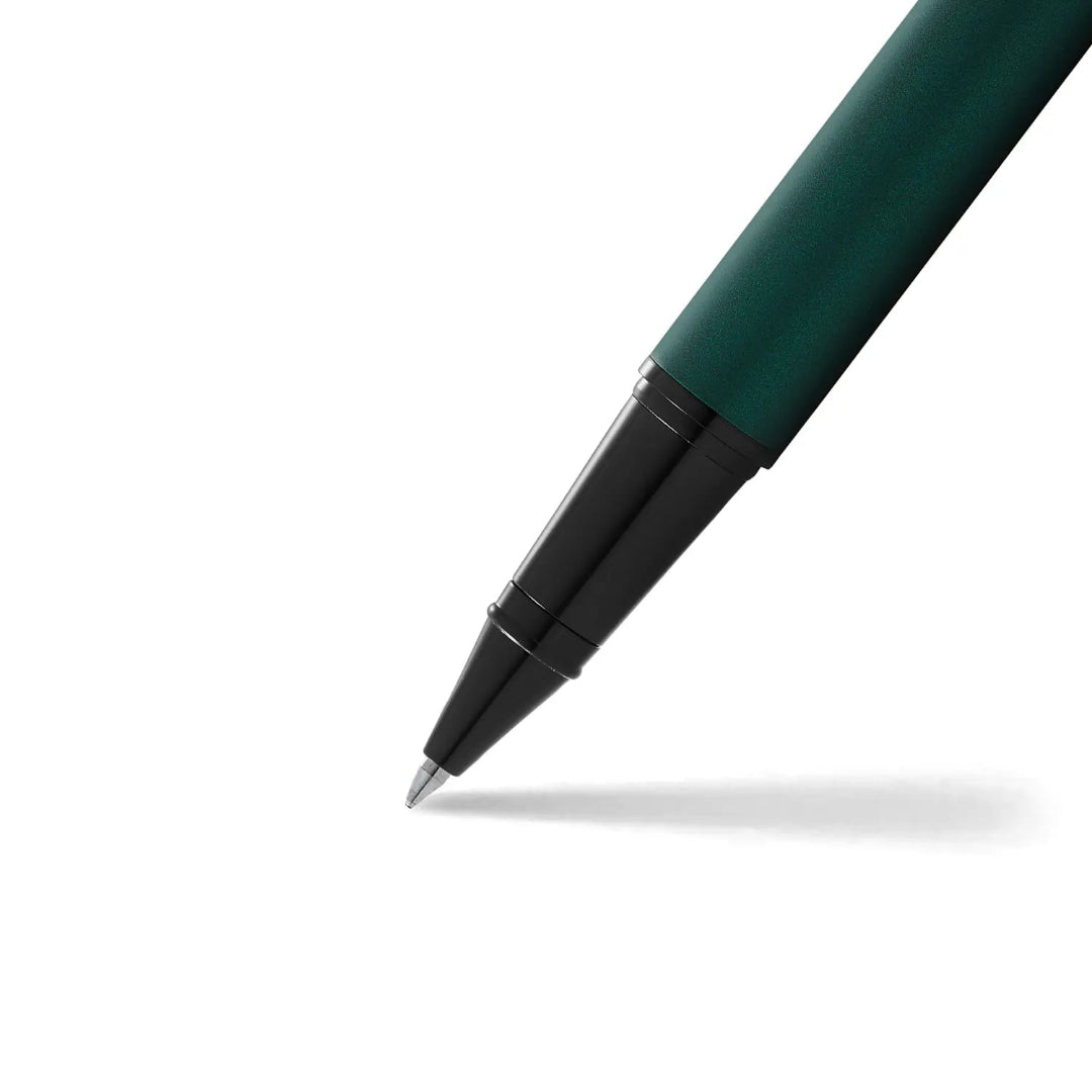 Sheaffer 300 Matte Green Rollerball Pen With Black Trims barrel and tip section