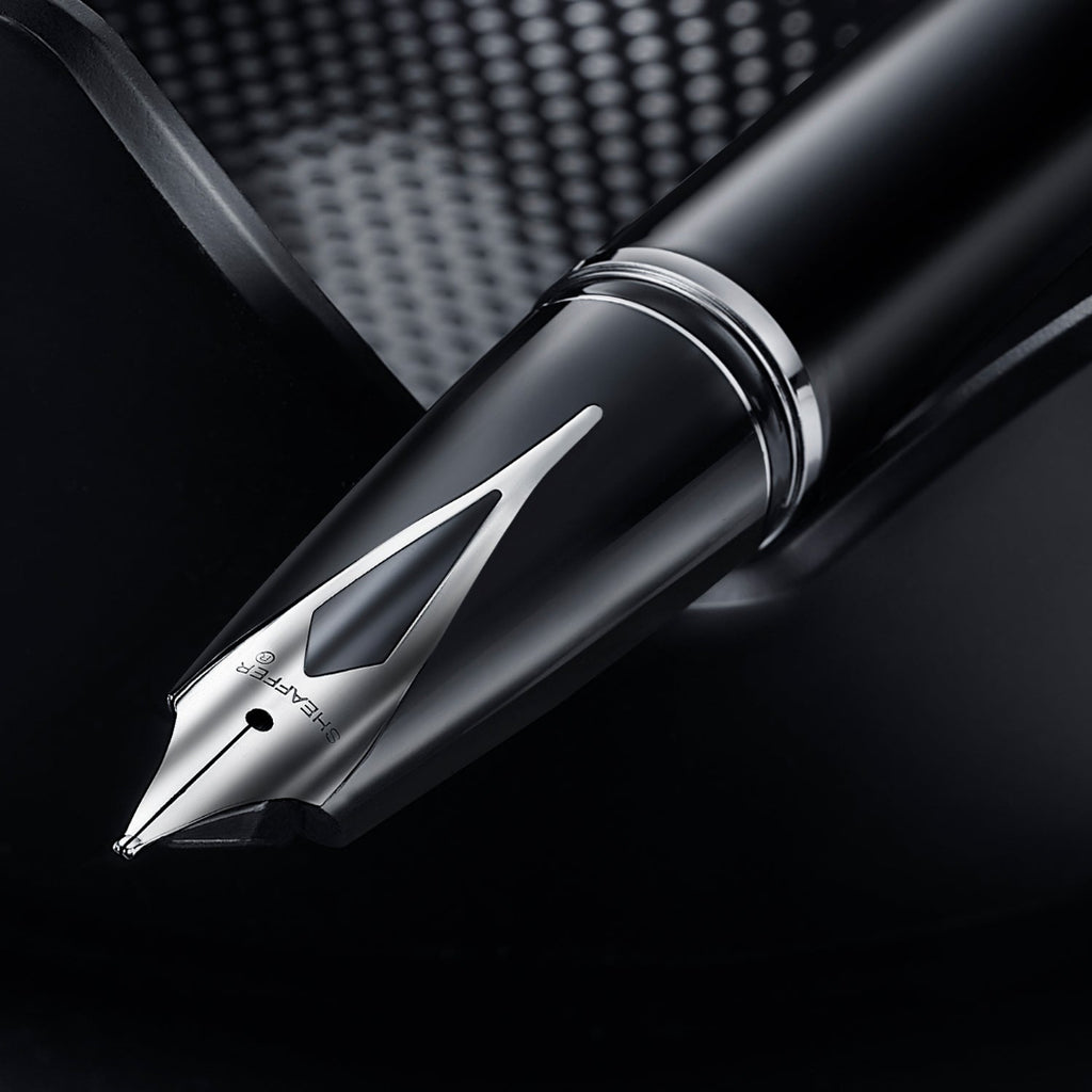 Sheaffer Legacy 9064 Glossy Black Inlaid Nib Fountain Pen with Chrome Trims tip close up