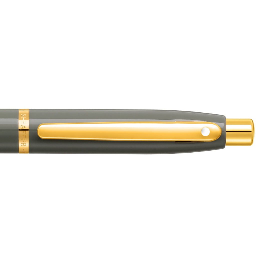 Sheaffer VFM 9427 Glossy Light Gray Ballpoint Pen With PVD Gold-Tone Trim clip details