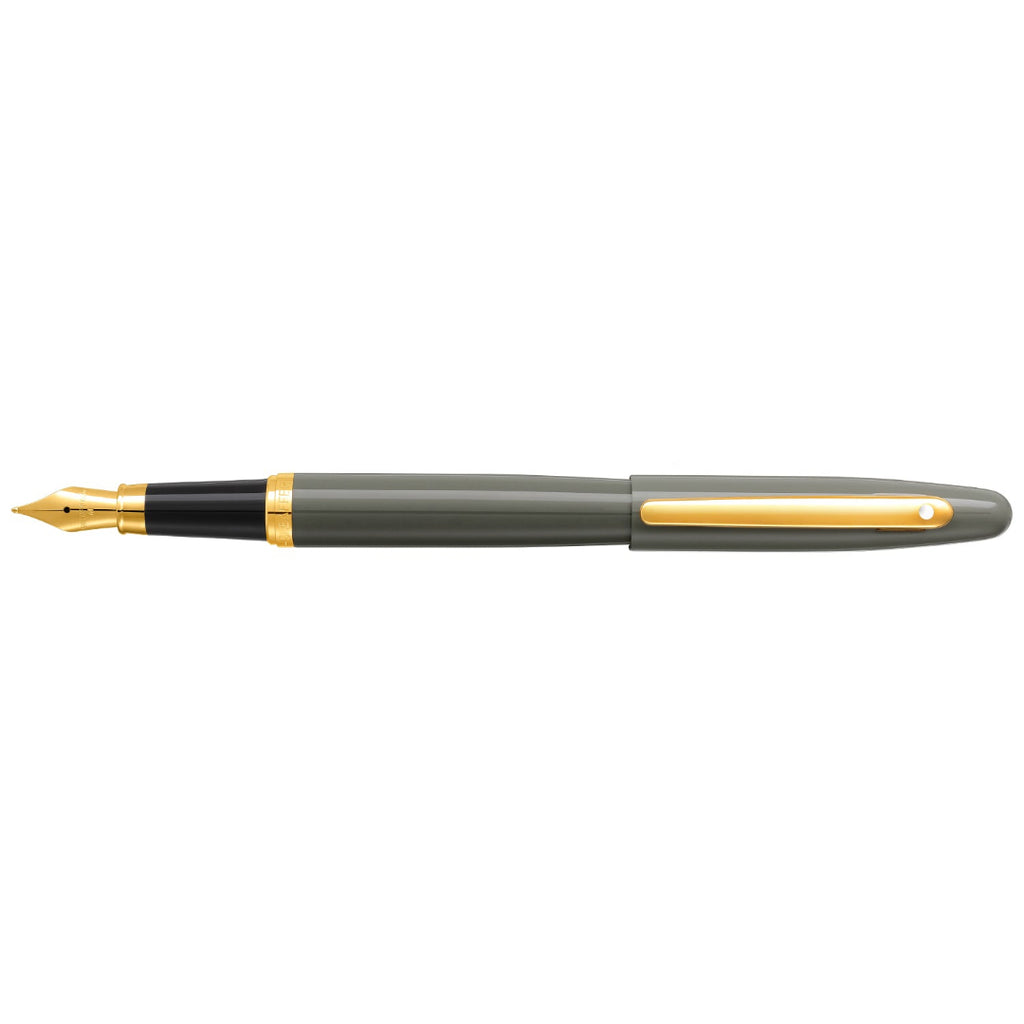 Sheaffer VFM 9427 Glossy Light Gray Fountain Pen With PVD Gold-Tone Trim - Medium Nib full side profile