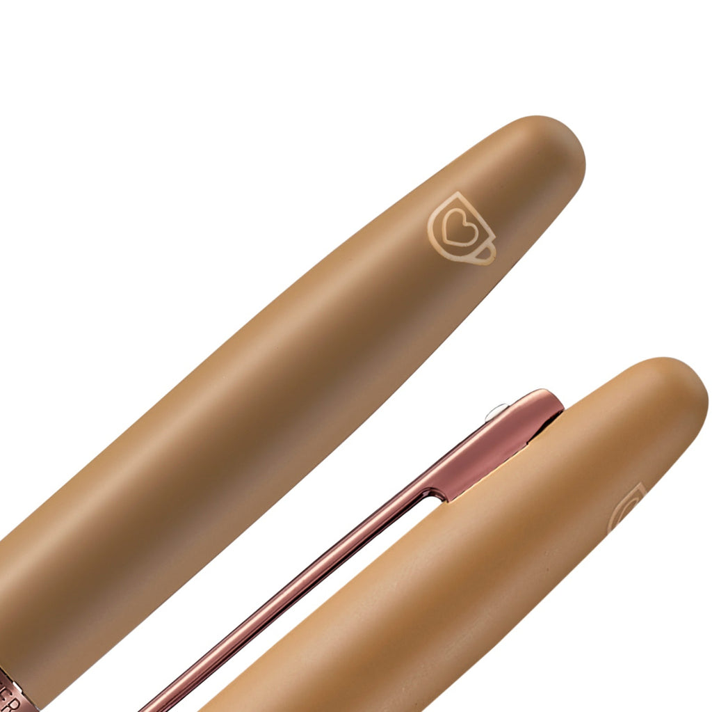 Sheaffer VFM 9428 Coffee Edition Matt Brown Fountain Pen with Regal Brown PVD Trims close up cap