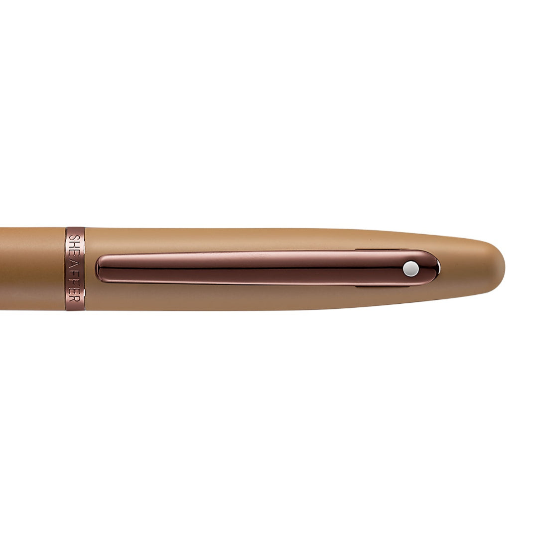 Sheaffer VFM 9428 Coffee Edition Matt Brown Fountain Pen with Regal Brown PVD Trims clip details