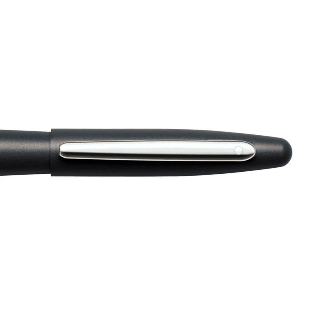 Sheaffer VFM Matte Black Fountain Pen With Chrome Trims clip details